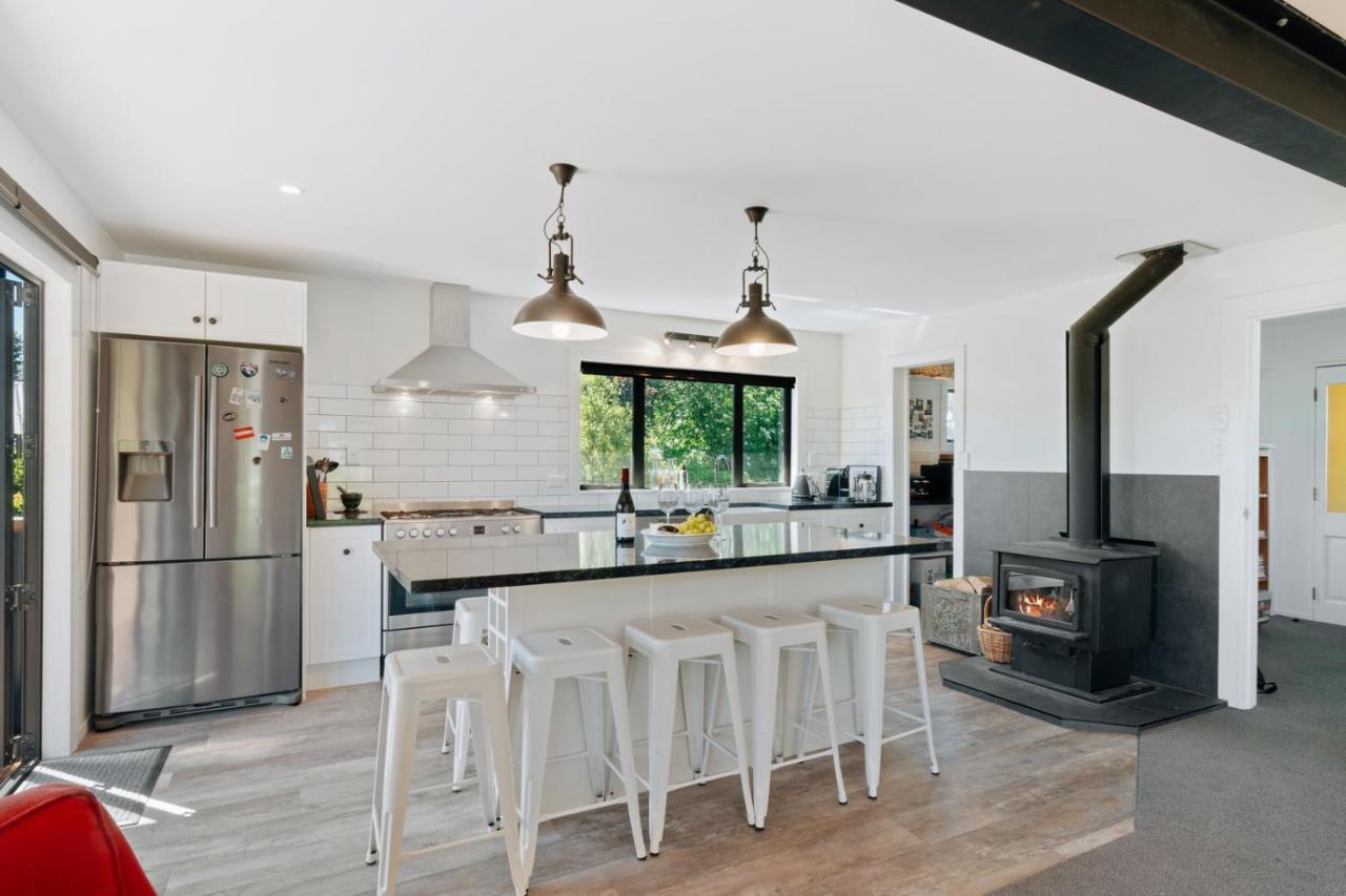 Views On Parry - Lake Hawea Holiday Home Ngoại thất bức ảnh