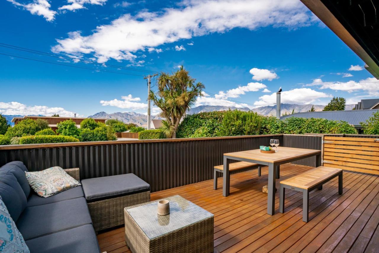 Views On Parry - Lake Hawea Holiday Home Ngoại thất bức ảnh
